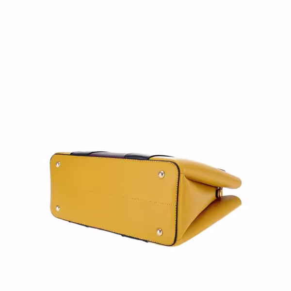 Isla Soft Flap Shoulder Bag - Image 4