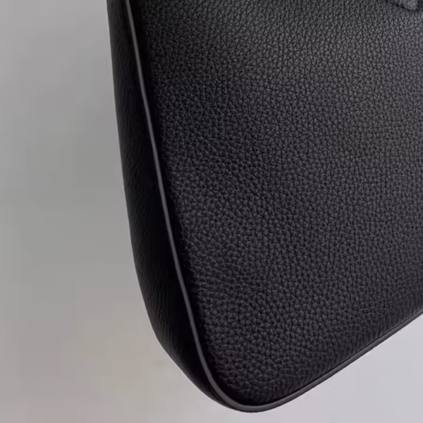 Noir Classic Carryall - Image 4