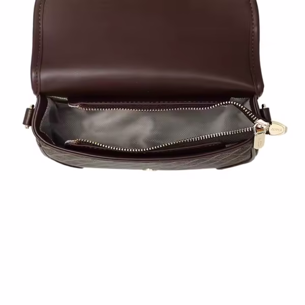 Sienna Chain Detail Shoulder Bag - Image 2