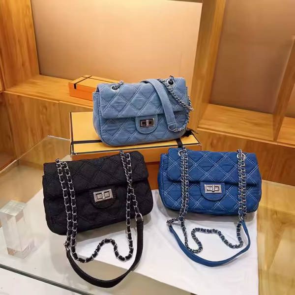 Daphne Chain Tote - Image 4