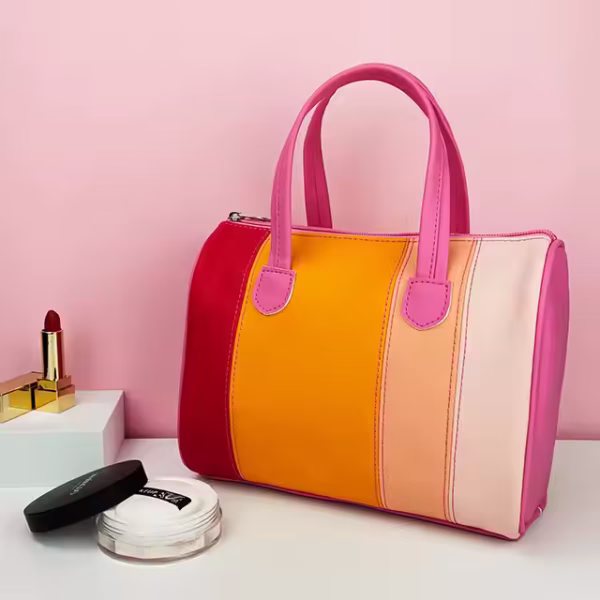 Kaia Mini Hobo - Image 2