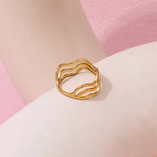 Gold-Plated Statement Ring - Image 3