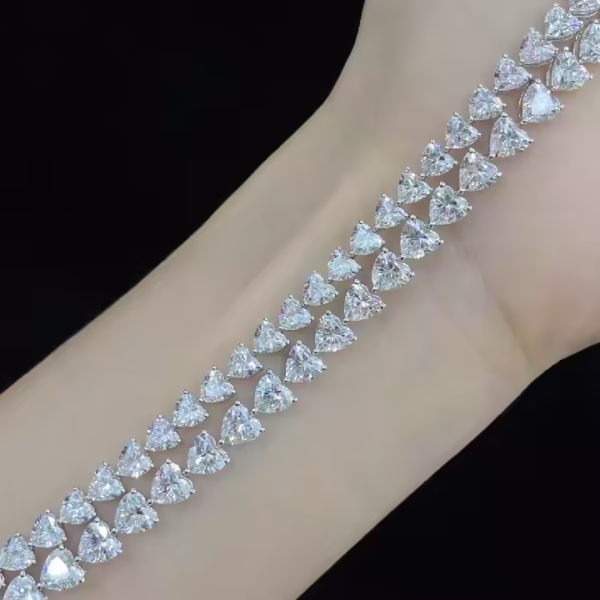 Luxurious Diamond Tennis Bracelet - Image 4